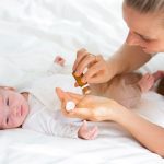Anwendung der Homöopathie bei Kindern & Säuglingen - © epiximages/stock.adobe.com