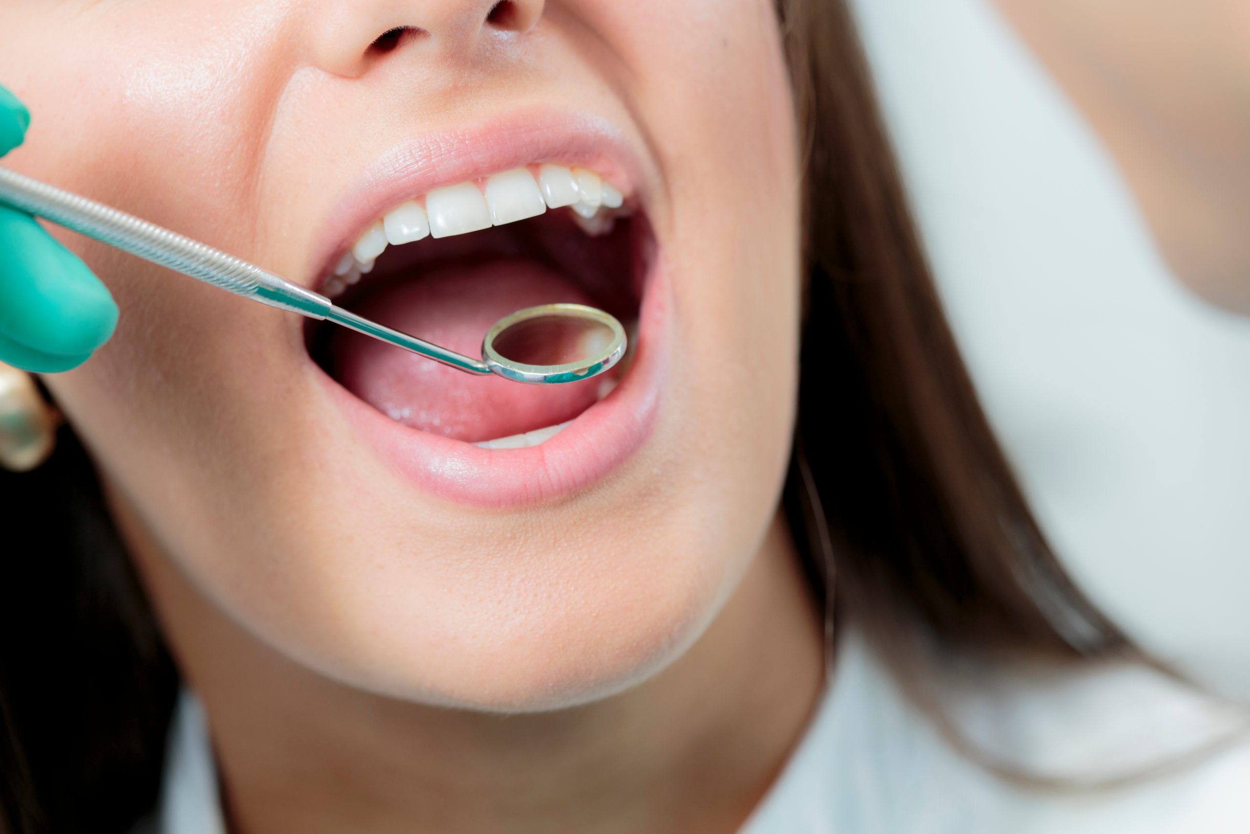 Homöopathie: Zahnbehandlung - © BGStock72/stock.adobe.com